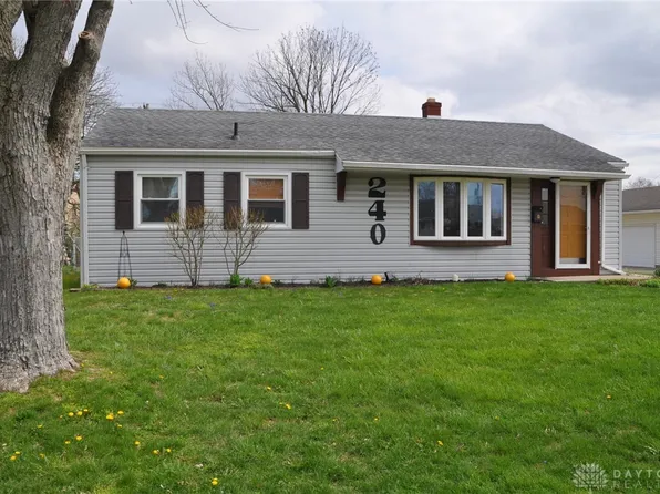 240 N Tippecanoe Dr, Tipp City, OH 45371