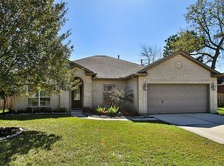 8118 Trophy Place Dr, Humble, TX 77346