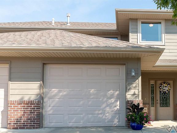 2nd image of 8604 W Grinn Pl