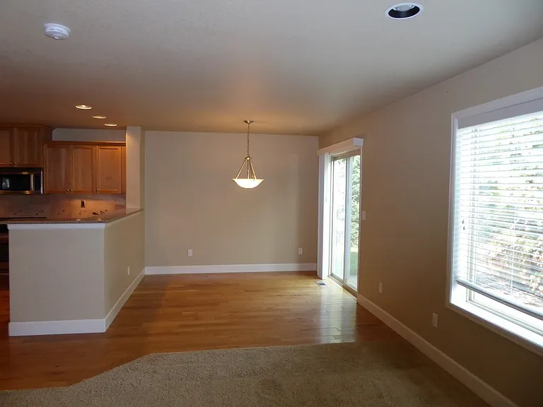 20254 NW Ellie Ln — Photo 8