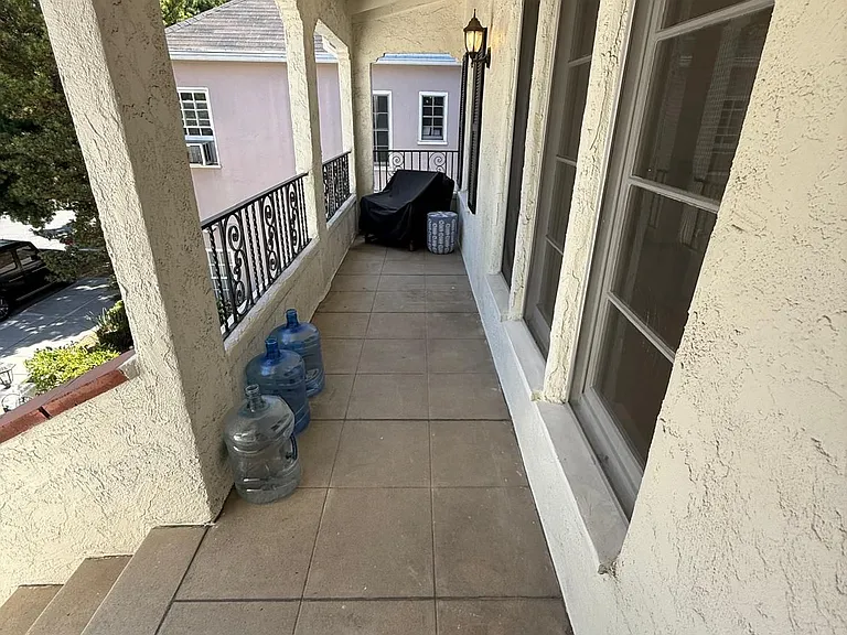 9963 Durant Dr — Photo 11