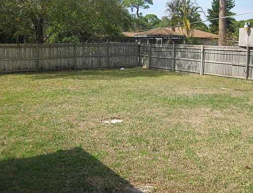 2nd image of 3233 Ashton Rd