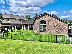 4th image of 3403 E Cedar Hollow Dr