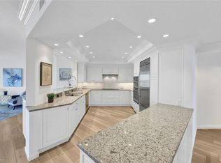 60 Seagate Dr APT 703, Naples, FL 34103