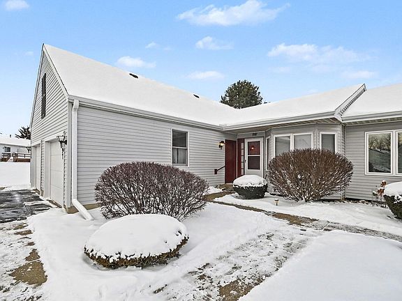 3rd image of 1197 Sunview Dr #14