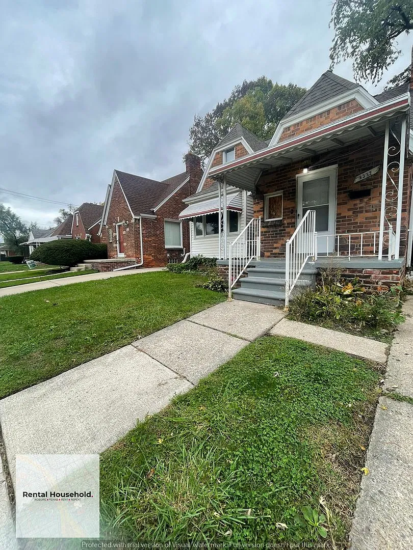 3-Bedroom Bungalow | 1 Bath | Free Pre-Screen — Photo 3