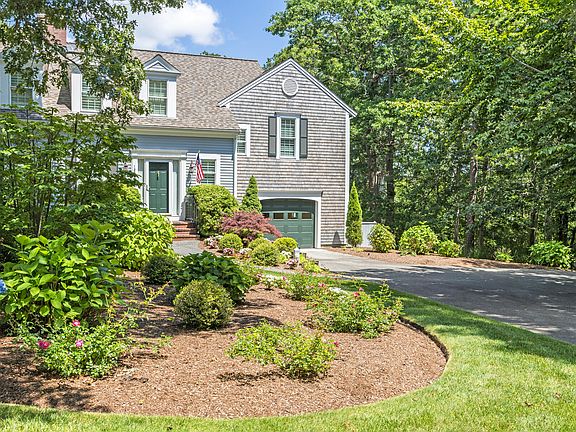 5th image of 120 Wauquanesit Drive