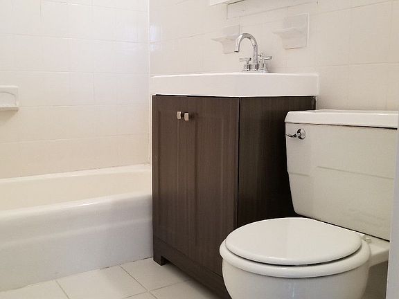 3rd image of 3333 Broadway APT D2j