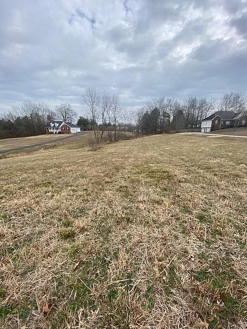 2nd image of 553 Cedar Grove Rd