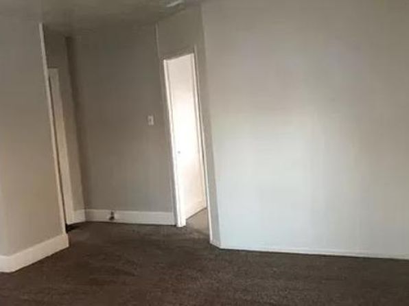 2120 Russell Ave APT 3
