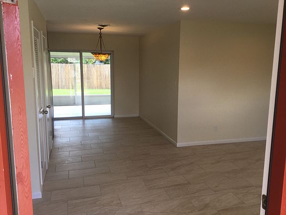 3rd image of 7912 Plunkett Ave