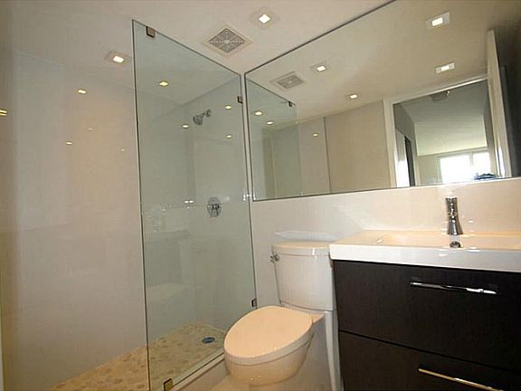 3rd image of 1020 Meridian Ave APT 603