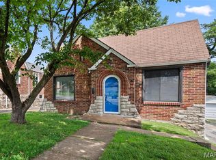 541 Kingston Dr, Saint Louis, MO