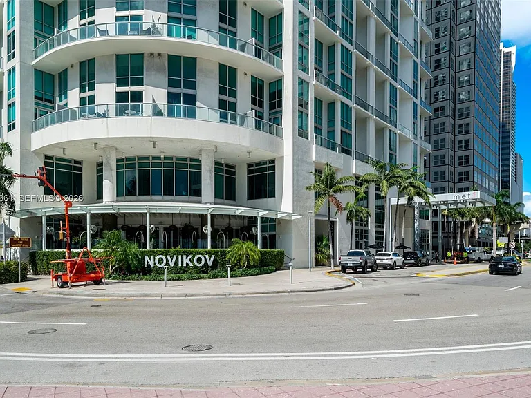 300 S Biscayne Blvd #L-410 — Photo 4