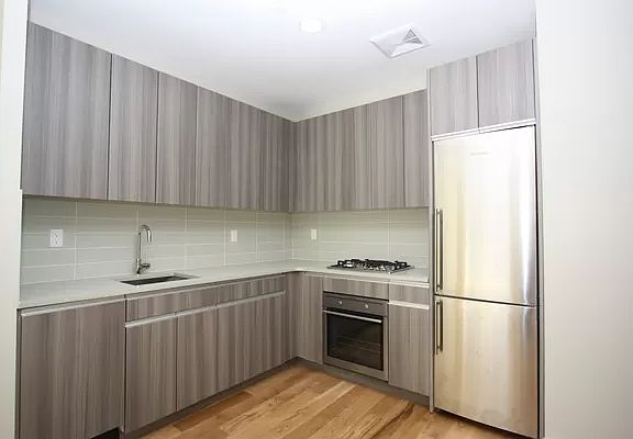 4th image of 29 Mac Donough St #3B