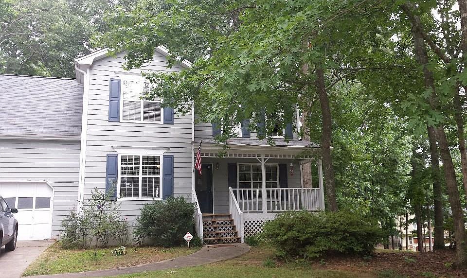 1st image of 2090 Castle Royale Dr