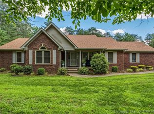 5250 Cedarway Drive NE, Corydon, IN 47112