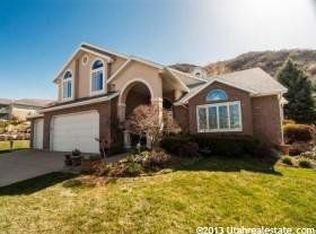 115 Viewcrest Cir, Bountiful, UT 84010