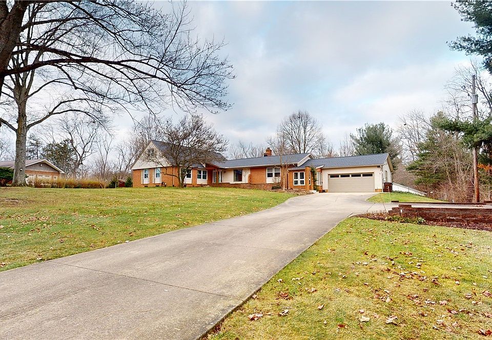 1st image of 2923 Bonnebrook Dr