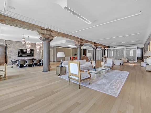 3rd image of 44 Laight St APT 2B