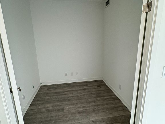 5th image of 8119 Birchmount Rd #1324