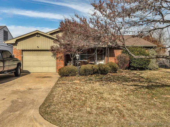 3511 E 12th St, Tulsa, OK 74112