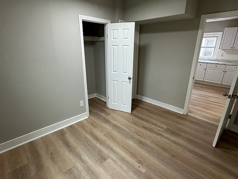 433 Greenwich Ave #2 — Photo 17