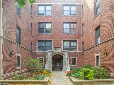 5954 N Lakewood Ave APT 2W, Chicago, IL, 60660