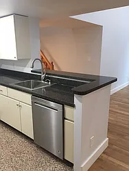 Rented by Mossanen Group