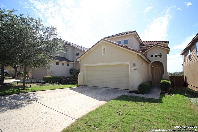 1st image of 4226 Woodbridge Way