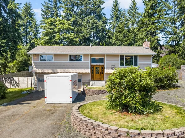 8489 E Caraway Road, Port Orchard, WA 98366