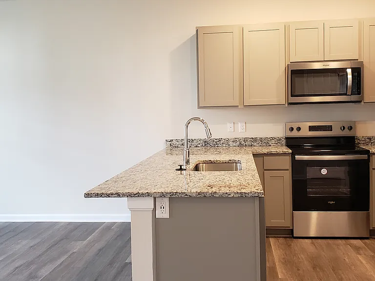 186 Caterpillar Dr — Photo 24