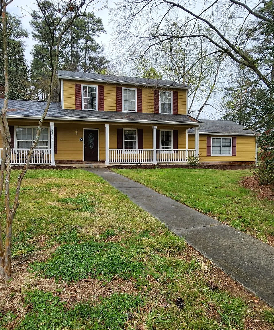 4 bed, 2.5 bath, 1700 sqft, $2,450 — Photo 1