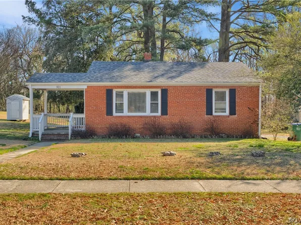 901 N 38th St, Richmond, VA 23223