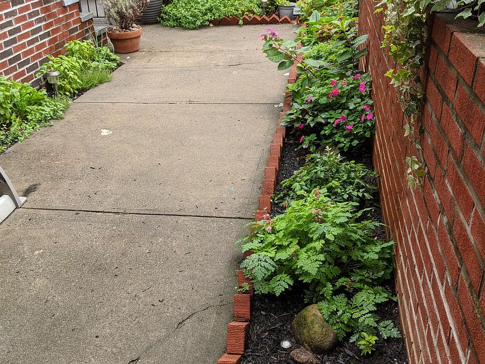 1st image of 2706 Ditmars Blvd #1