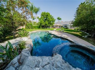 6504 Tamarind St, Oak Park, CA 91377