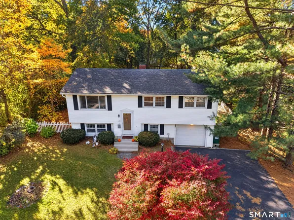 9 Beach Park Road, Clinton, CT 06413