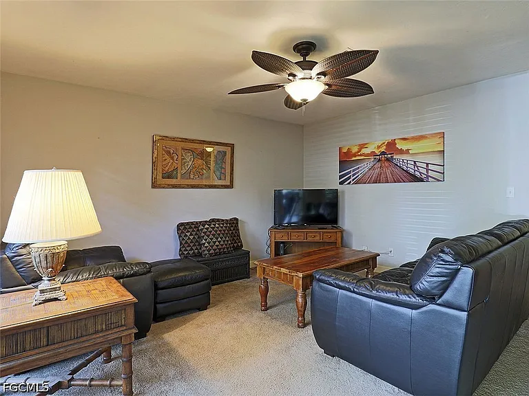 5804 Newfoundland Cir #1 — Photo 5