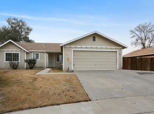 1945 S Laguna St, Tulare, CA 93274