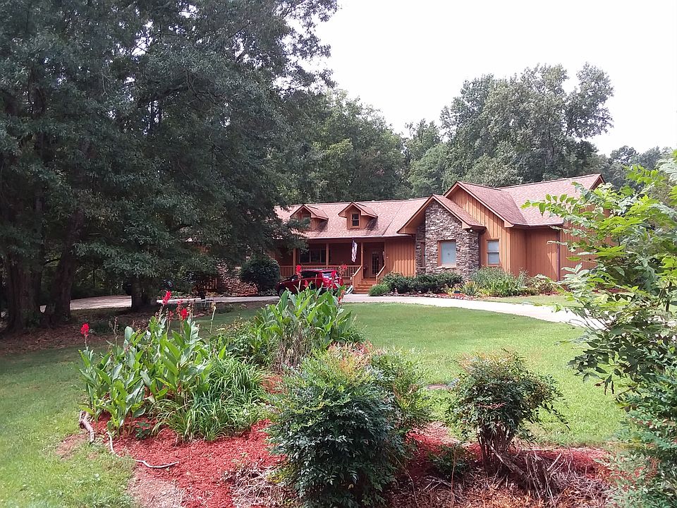1st image of 130 Rolling Green Cir