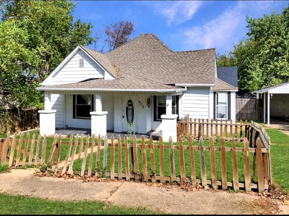 402 Lee St, Park Hills, MO 63601