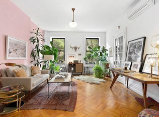 51 E 7th St APT 2, New York, NY 10003