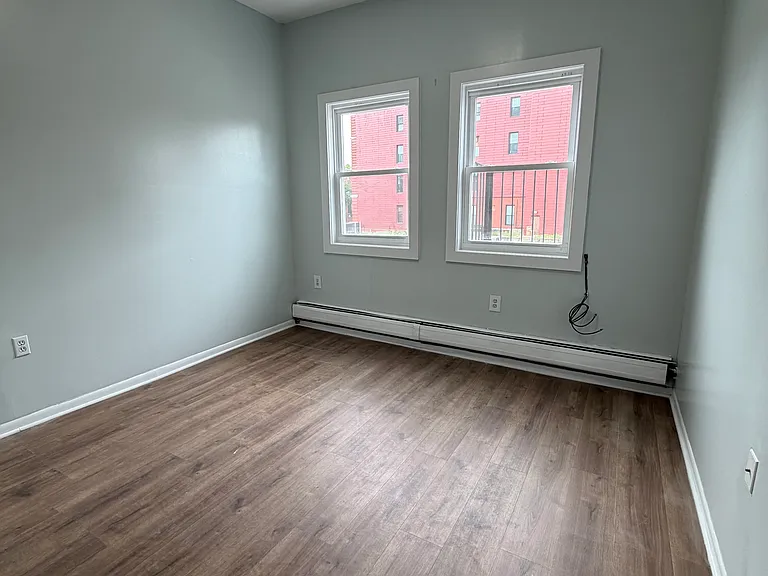 584 Communipaw Ave #1 — Photo 8