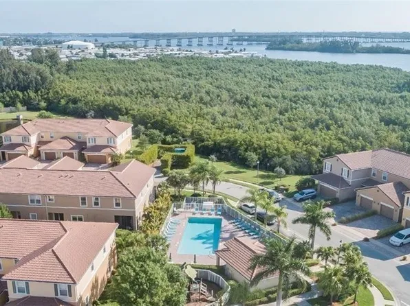 1220 Cheval Dr, Vero Beach, FL 32960