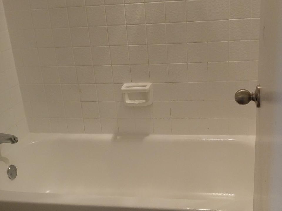 1st image of 3077 W Walnut Hill Ln APT 211