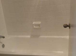 3077 W Walnut Hill Ln APT 215, Irving, TX 75038