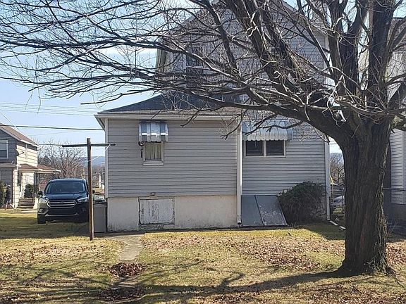 2nd image of 60 Noyes Ave