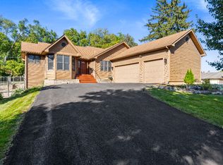 28740 W Bloners Dr, Cary, IL 60013