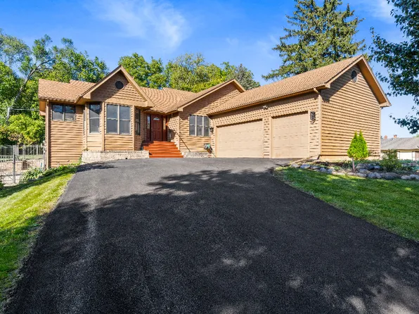 28740 W Bloners Dr, Cary, IL 60013