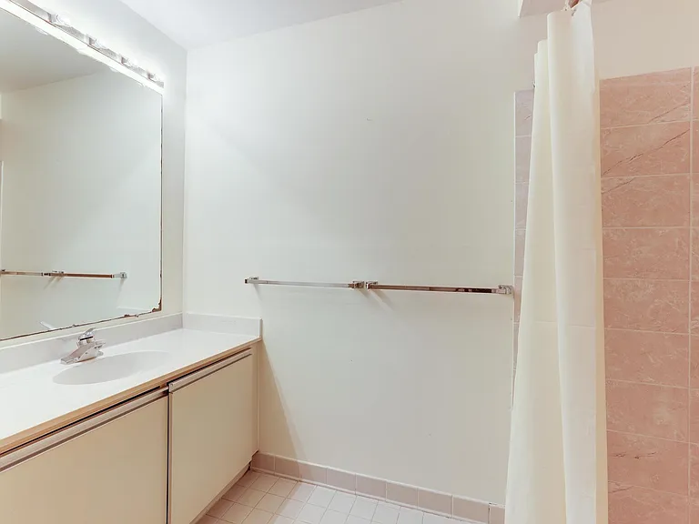 8509 Jeffersonian Ct — Photo 41